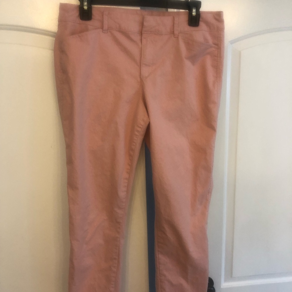 Old Navy Blush Pink Cropped Straight Leg Pants